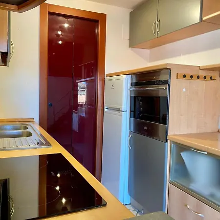 Casa Domi Con Ac Nel Centro Storico-piazza Bovio Apartment