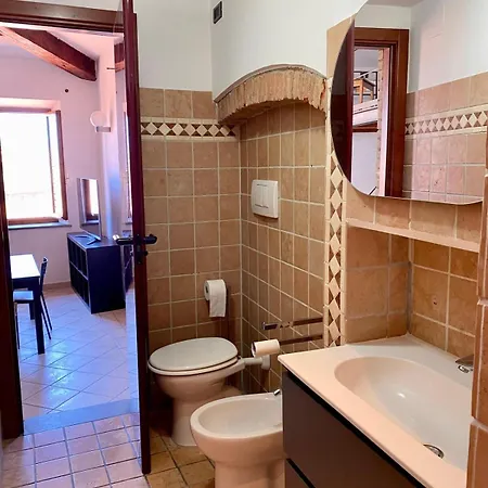 Apartment Casa Domi Con Ac Nel Centro Storico-piazza Bovio