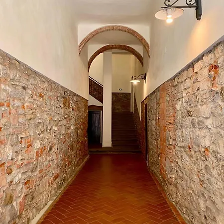 Casa Domi Con Ac Nel Centro Storico-piazza Bovio * Piombino